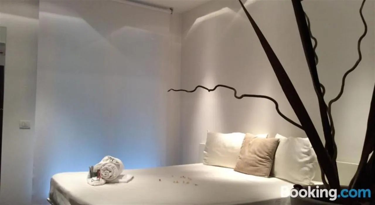 15.92 Hotel Cazzago  Italy