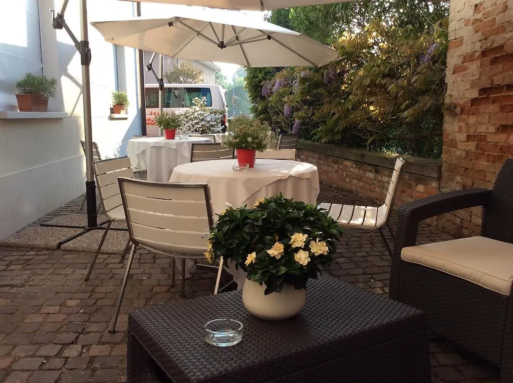 15.92 Hotel Cazzago   Cazzago (Pianiga)