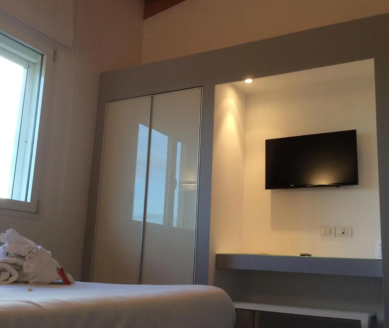 15.92 Hotel Cazzago  3*, Cazzago (Pianiga)